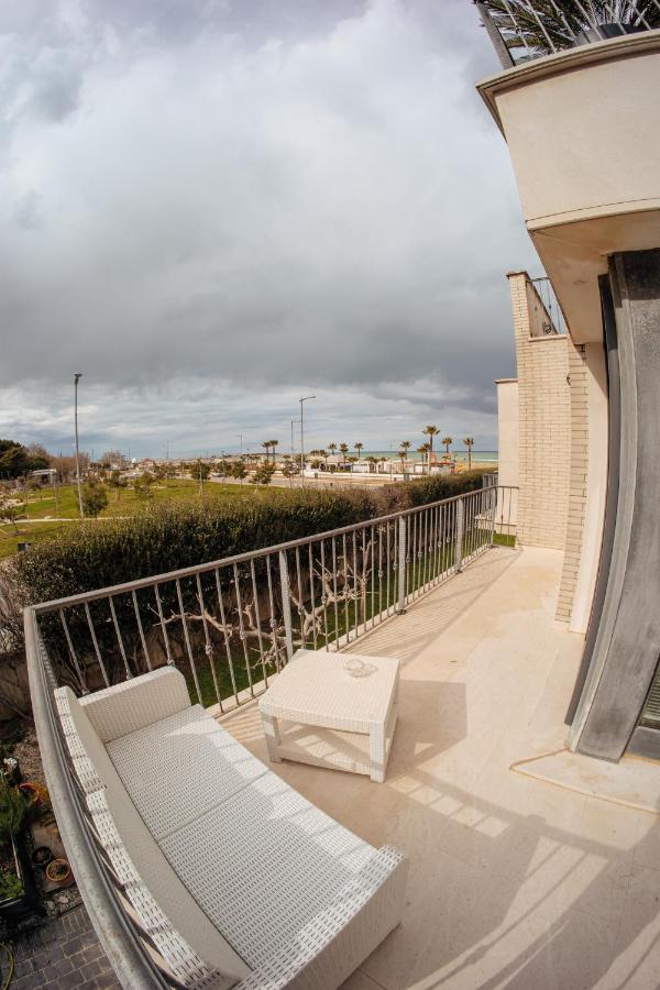 Il Sorriso Di Angelina Bed & Breakfast Pescara Luaran gambar